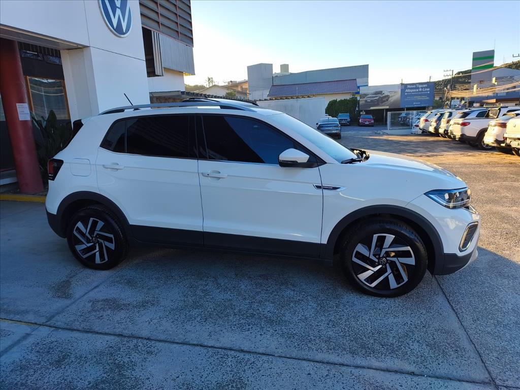T-CROSS 1.4 250 TSI TOTAL FLEX HIGHLINE AUTOMÁTICO10