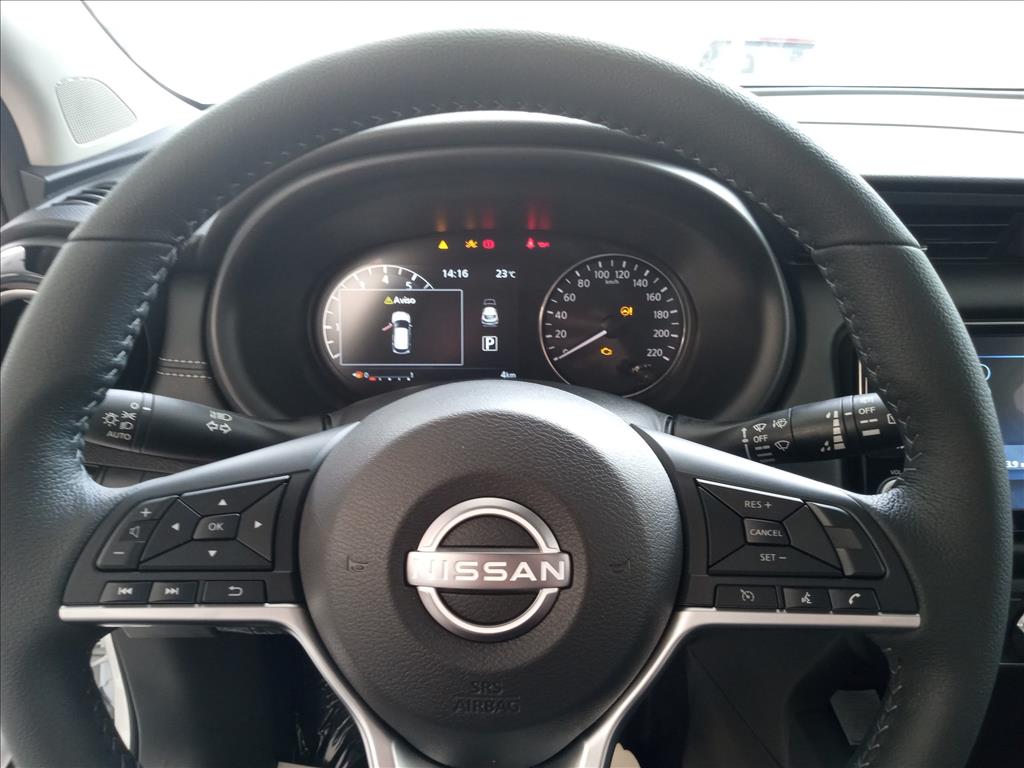 KICKS PLAY 1.6 16V FLEXSTART ADVANCE PLUS XTRONIC