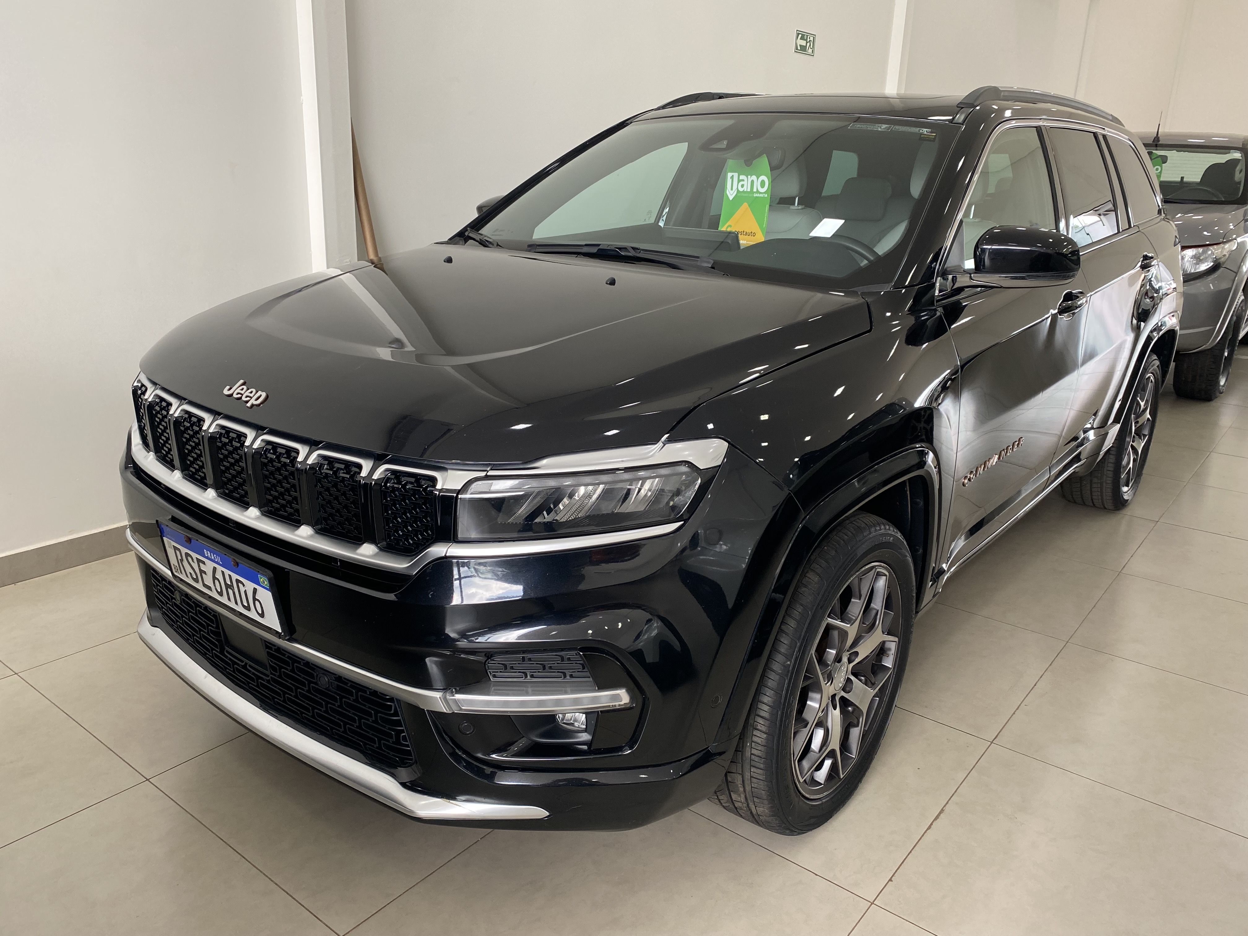 COMMANDER 1.3 T270 TURBO FLEX OVERLAND AT61