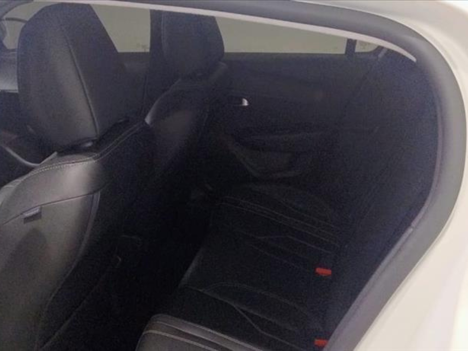 208 1.6 16V FLEX ALLURE AT610