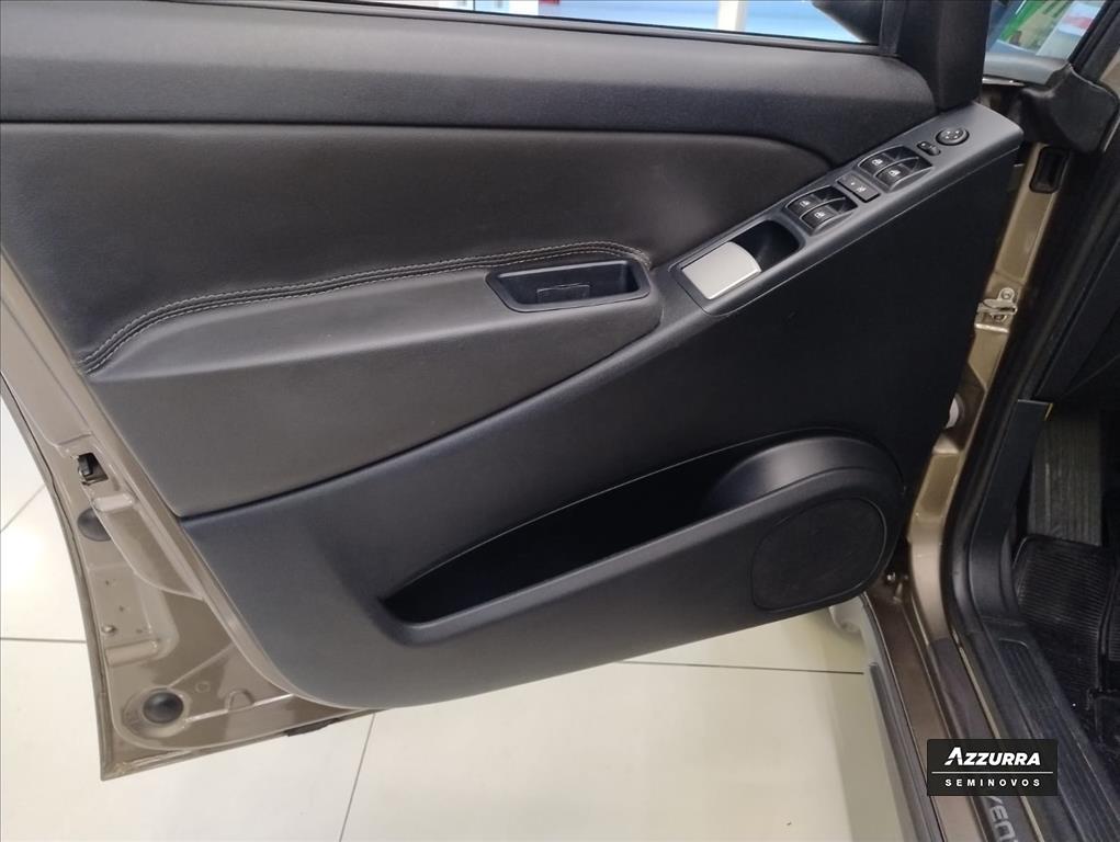 IDEA 1.8 MPI ADVENTURE 16V FLEX 4P MANUAL