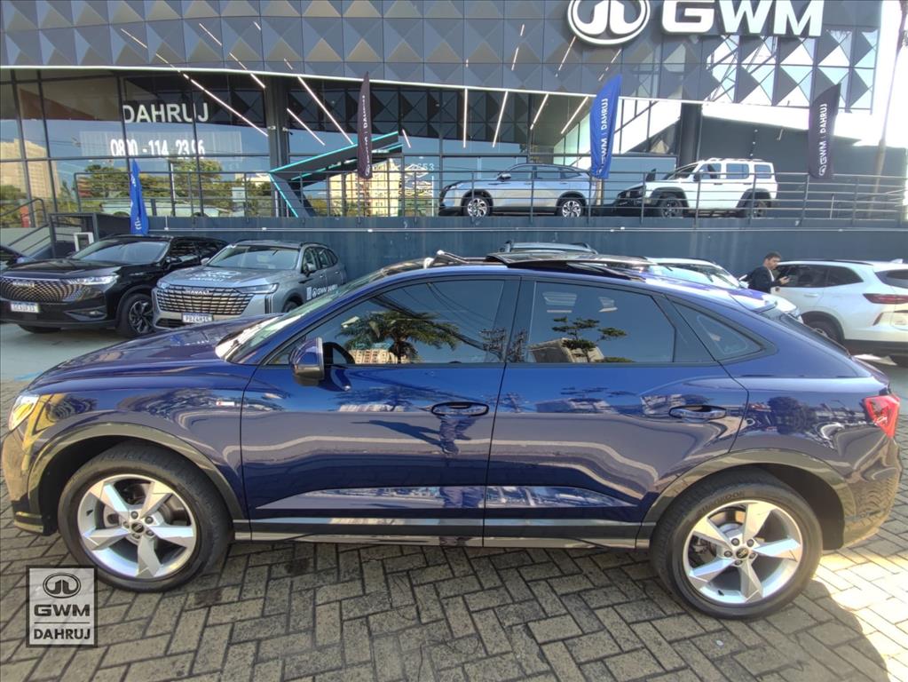 Q3 2.0 40 TFSI GASOLINA SPORTBACK PERFORMANCE BLACK QUATTRO TIPTRONIC7