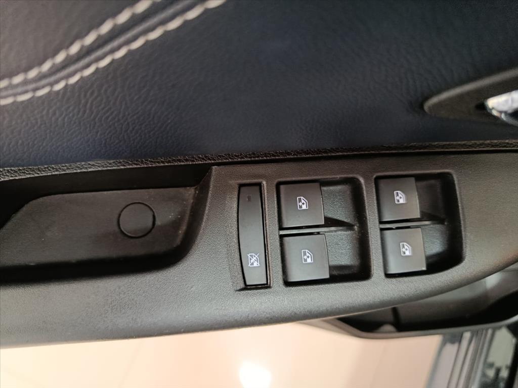 SPIN 1.8 PREMIER 8V FLEX 4P AUTOMÁTICO10