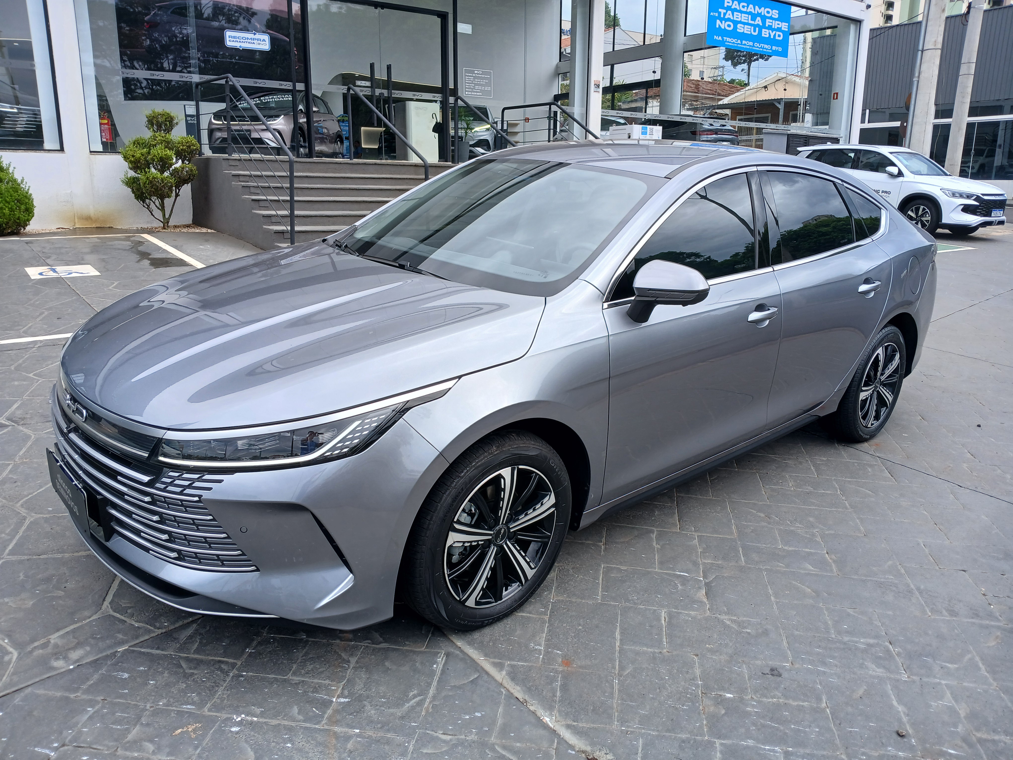 KING 1.5 DM-I PHEV GS AUTOMÁTICO2