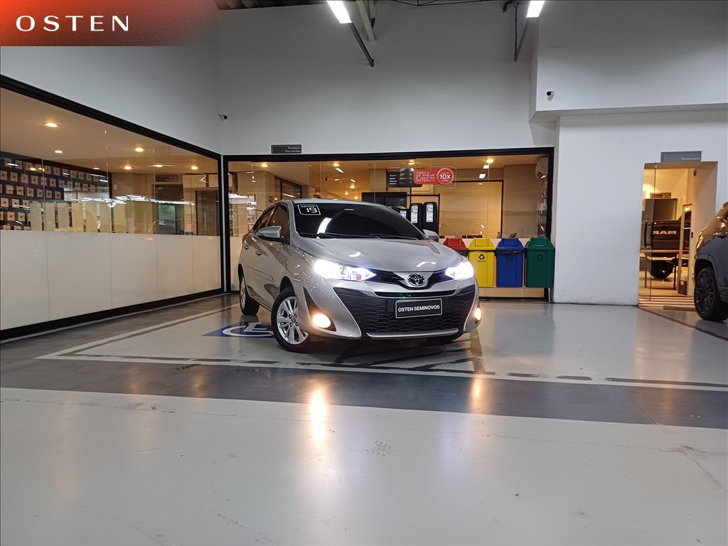 Toyota-YARIS-1.3 16V FLEX XL MULTIDRIVE