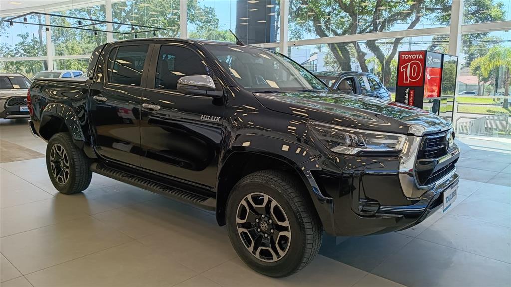 HILUX 2.8 D-4D TURBO DIESEL CD SRX 4X4 AUTOMÁTICO1