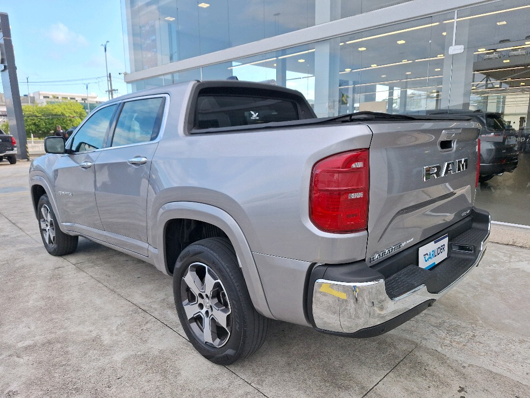 RAMPAGE 2.0 TURBO DIESEL LARAMIE 4X4 AUTOMÁTICO5