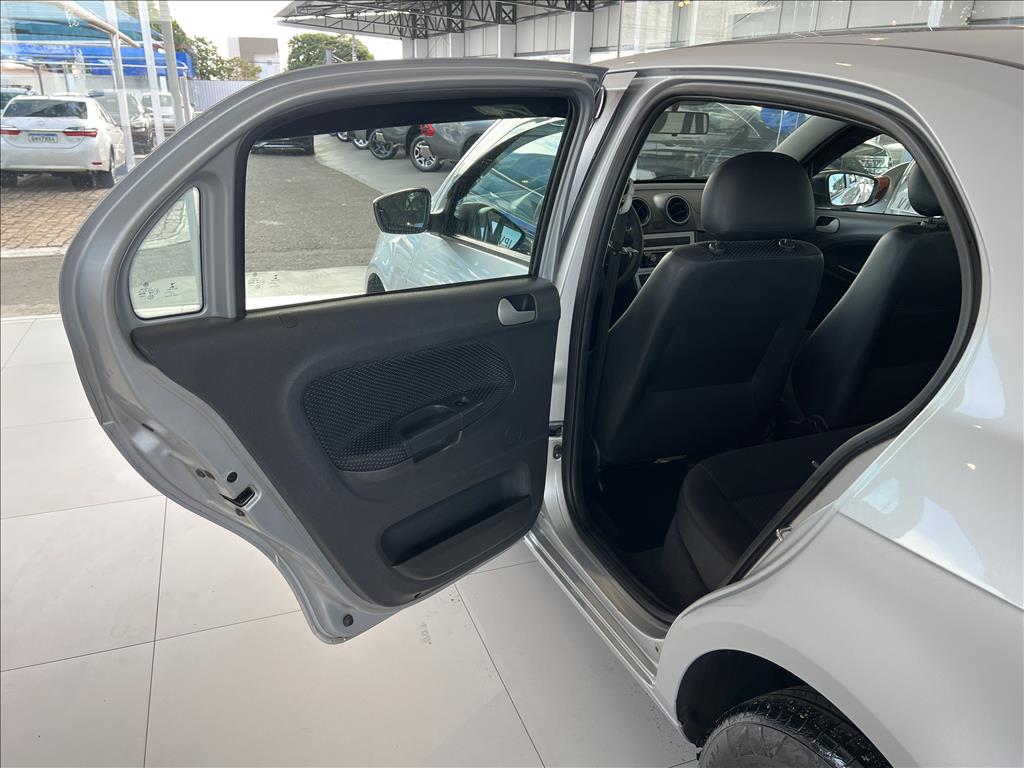 GOL 1.0 MI TRENDLINE 8V FLEX 4P MANUAL16