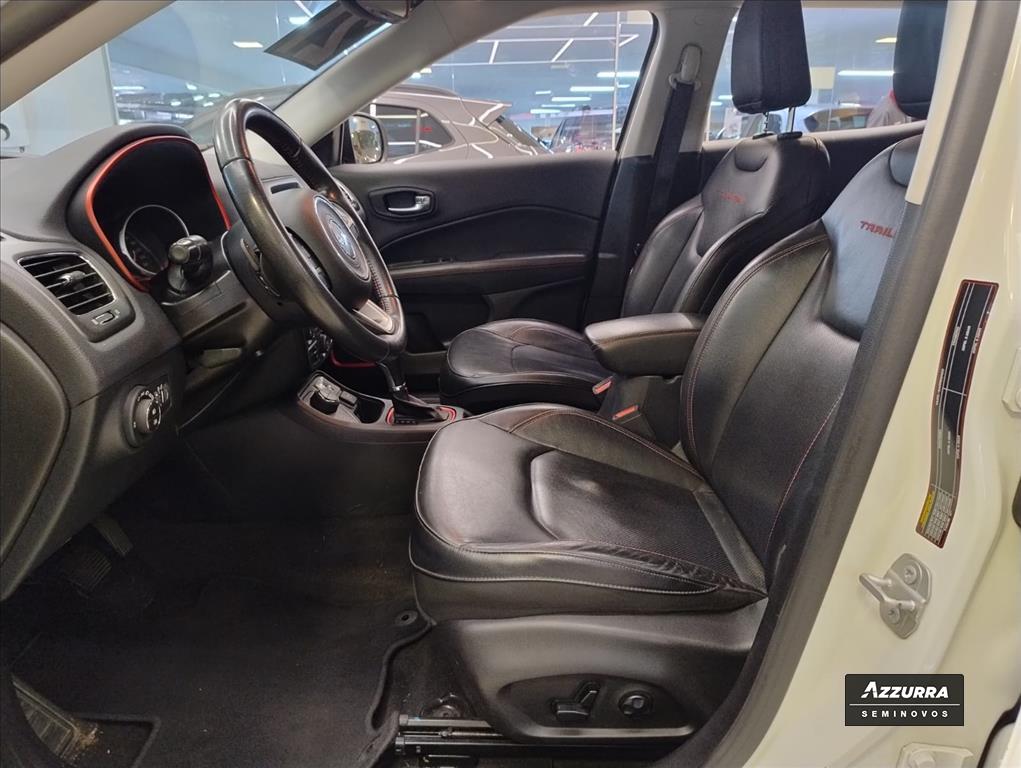 COMPASS 2.0 16V DIESEL TRAILHAWK 4X4 AUTOMÁTICO