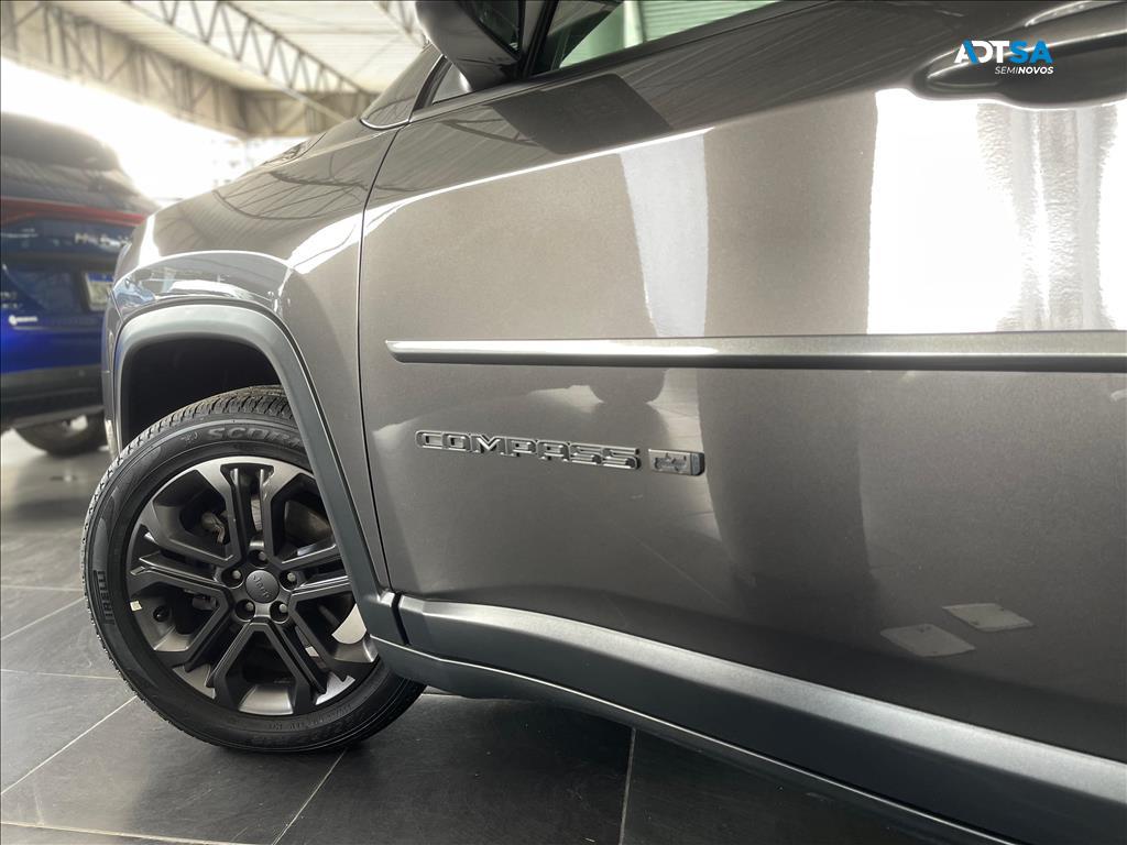 JEEP COMPASS 1.3 T270 TURBO FLEX LONGITUDE AT6