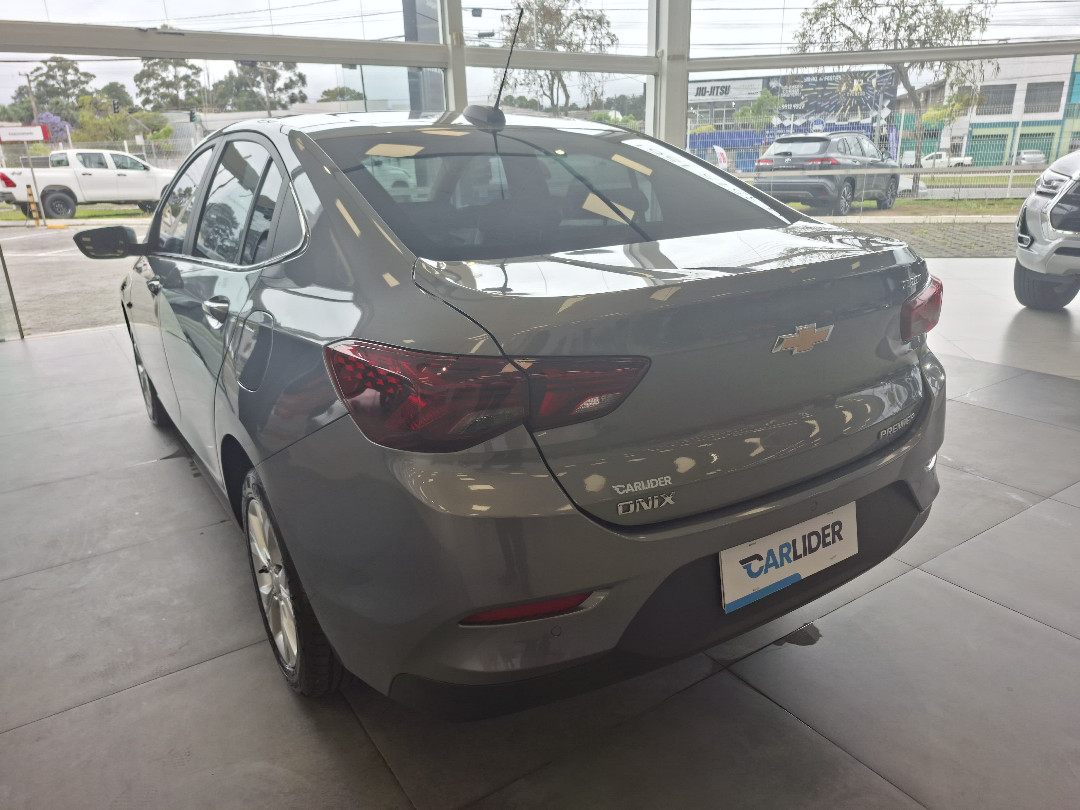 ONIX PLUS 1.0 TURBO FLEX AUTOMÁTICO4
