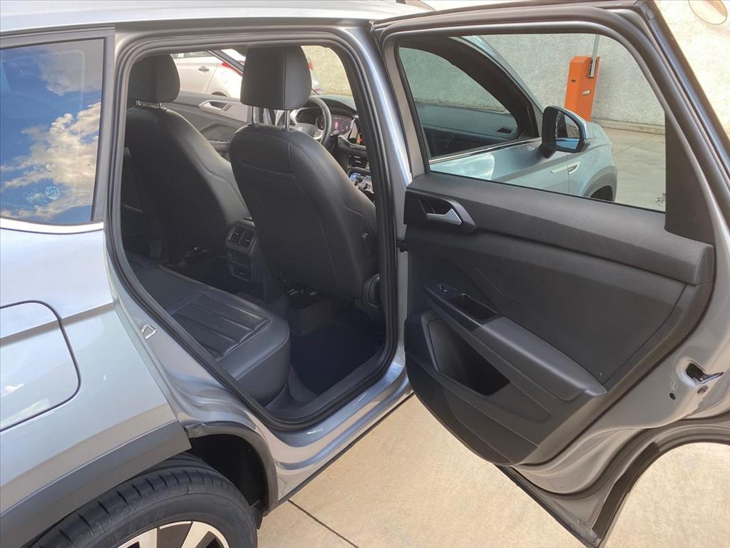 TAOS 1.4 250 TSI TOTAL FLEX HIGHLINE AUTOMÁTICO17