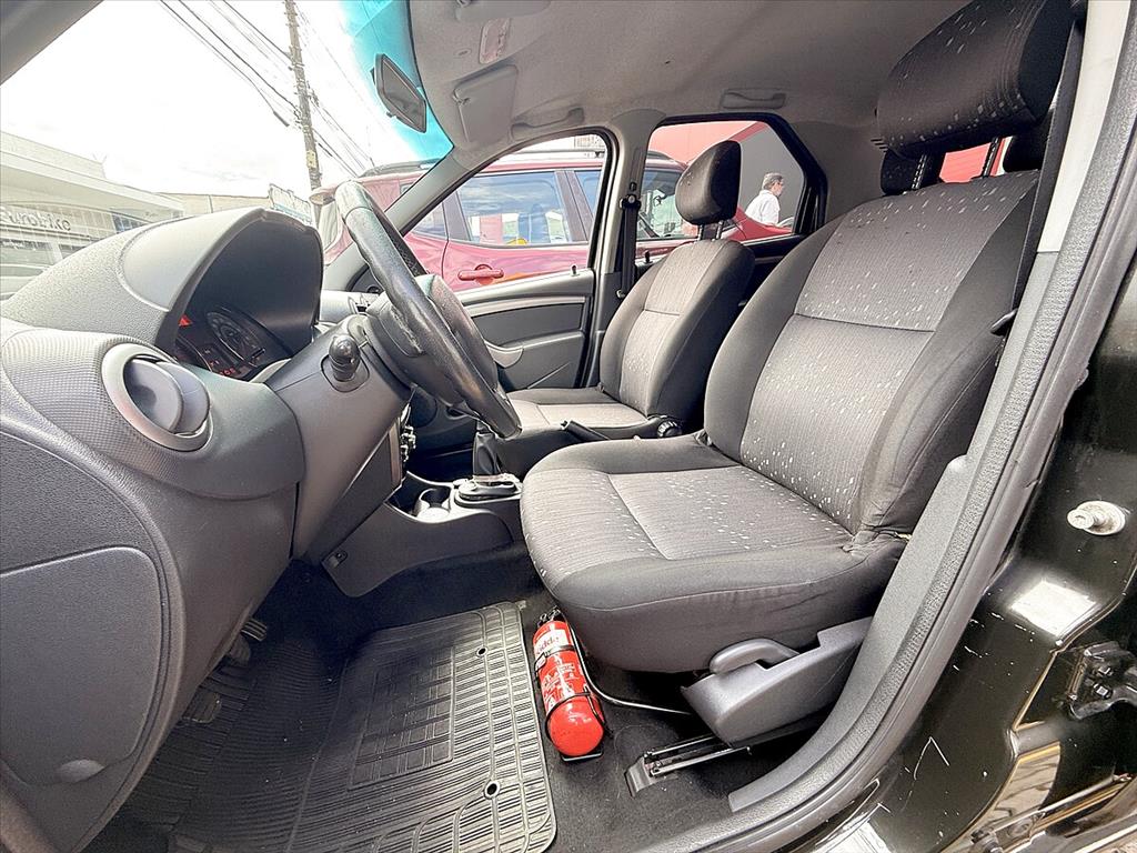 Renault Logan - 1.6 EXPRESSION 8V FLEX 4P MANUAL