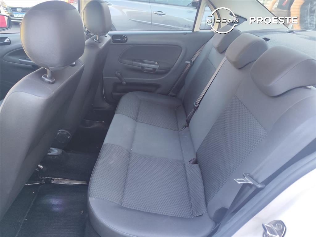 VOYAGE 1.0 12V MPI TOTALFLEX 4P MANUAL8