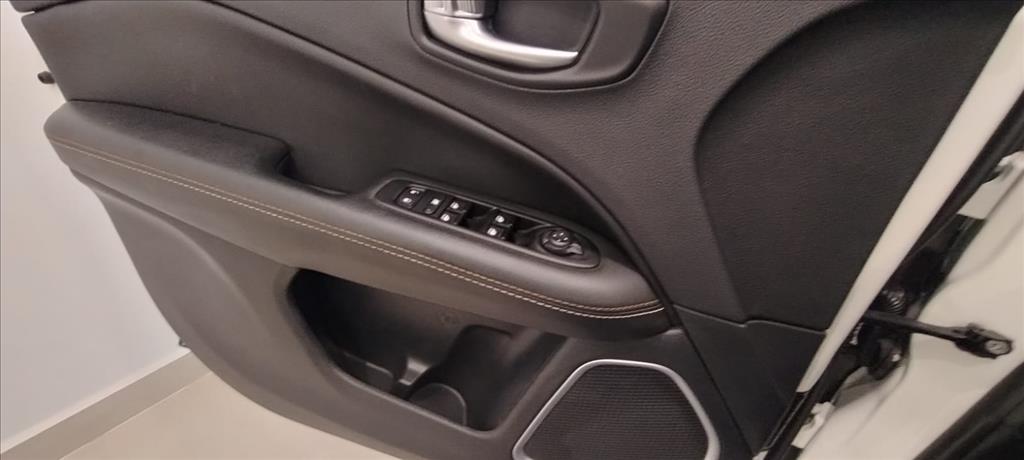 COMPASS 2.0 16V FLEX SPORT AUTOMÁTICO11