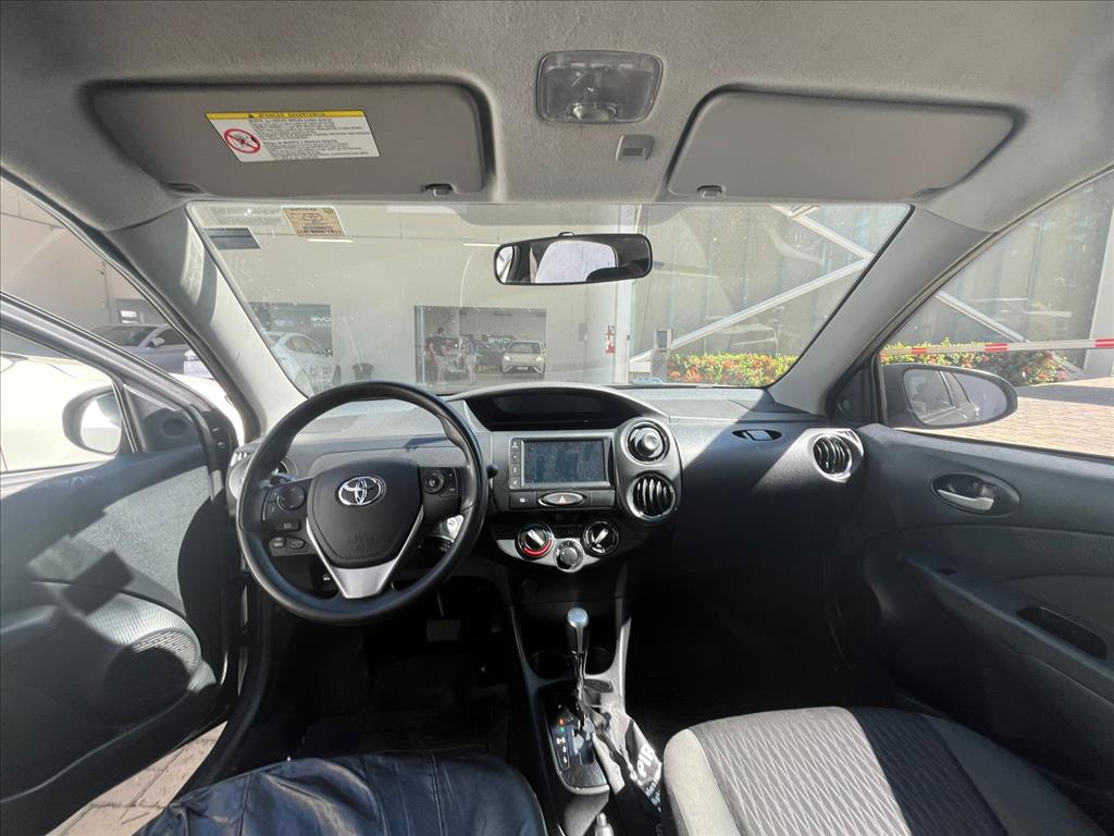 ETIOS 1.5 X PLUS SEDAN 16V FLEX 4P AUTOMÁTICO7