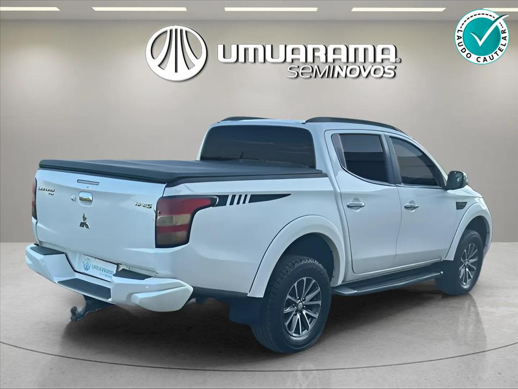 L200 TRITON 2.4 16V TURBO DIESEL SPORT HPE-S CD 4P 4X4 AUTOMÁTICO4