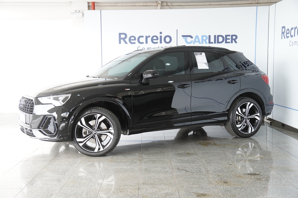Q3 2.0 40 TFSI GASOLINA SPORTBACK PERFORMANCE BLACK PLUS QUATTRO TIPTRONIC4