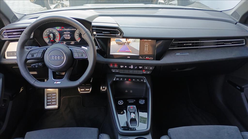 A3 2.0 40 TFSI GASOLINA SPORTBACK PERFORMANCE BLACK S-TRONIC10