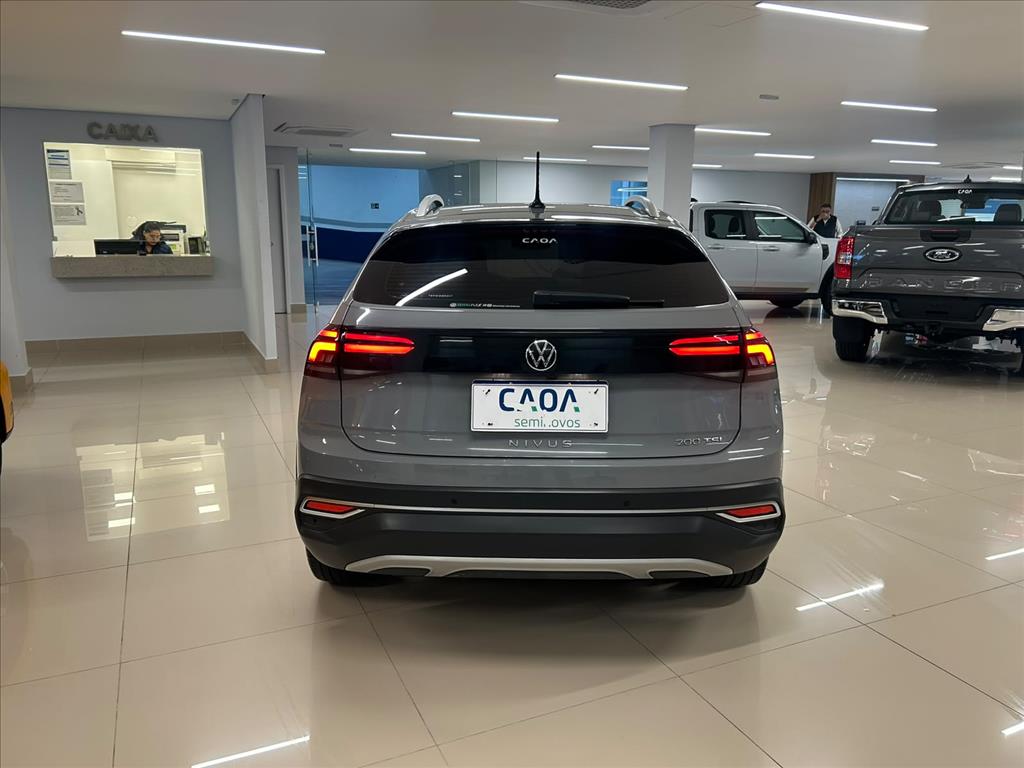 Volkswagen-NIVUS-1.0 200 TSI TOTAL FLEX HIGHLINE AUTOMÁTICO