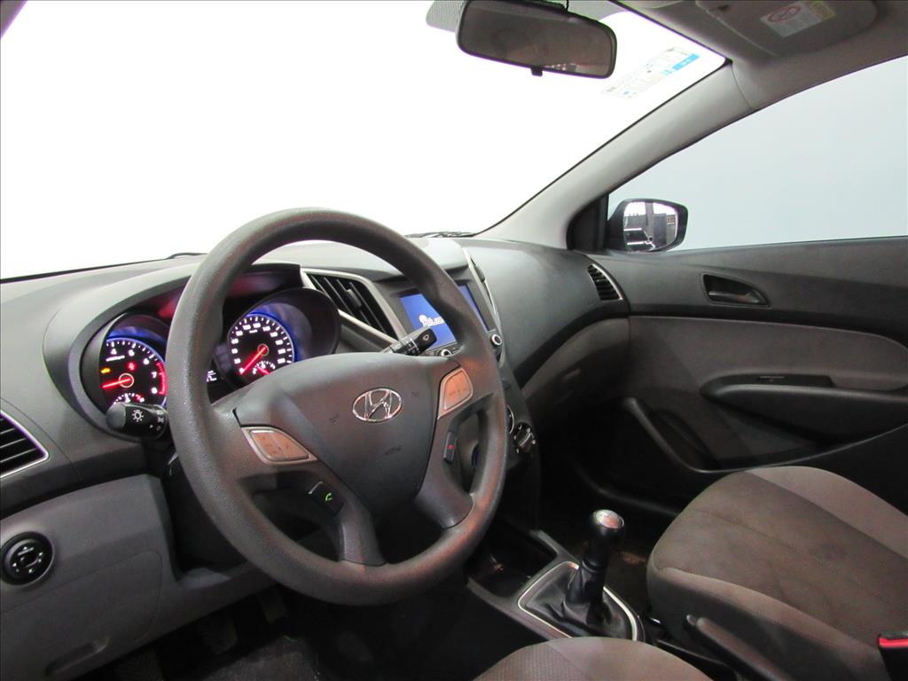 Hyundai-HB20S-1.0 COMFORT PLUS 12V FLEX 4P MANUAL