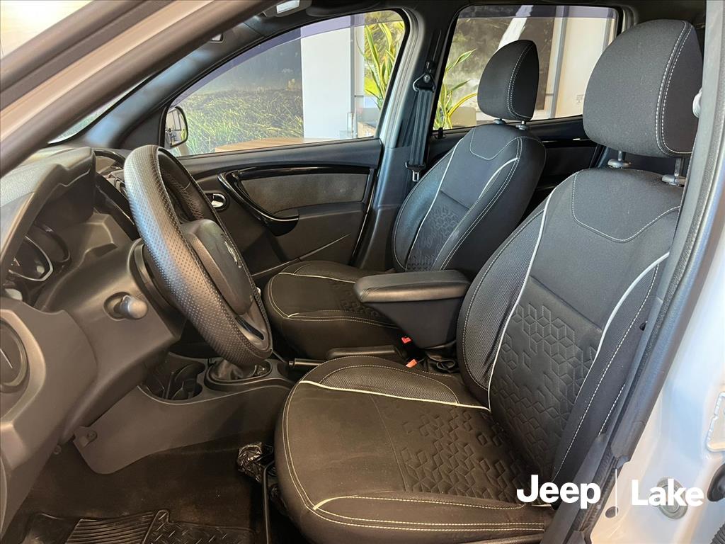 DUSTER OROCH 1.6 16V SCE FLEX DYNAMIQUE MANUAL11