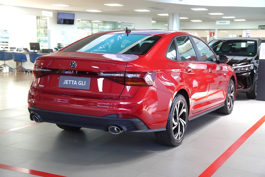 JETTA 2.0 350 TSI GASOLINA GLI DSG2