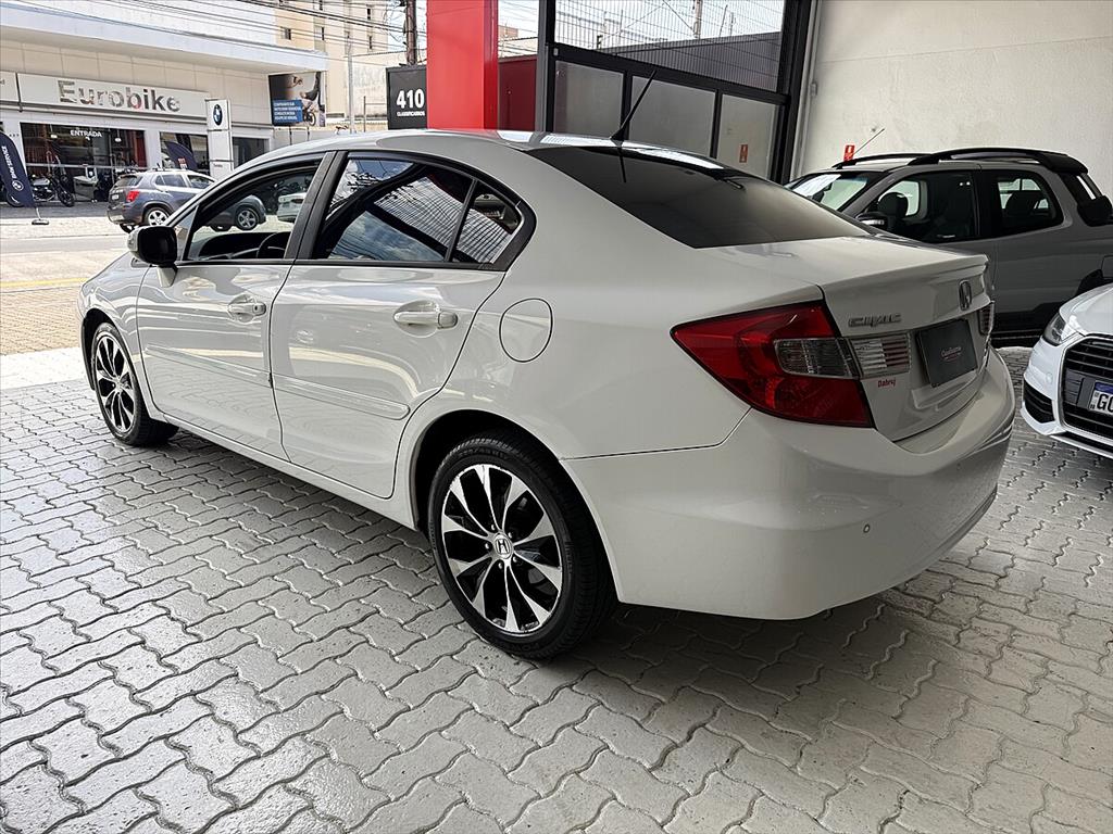 Honda Civic - 2.0 LXR 16V FLEX 4P AUTOMÁTICO