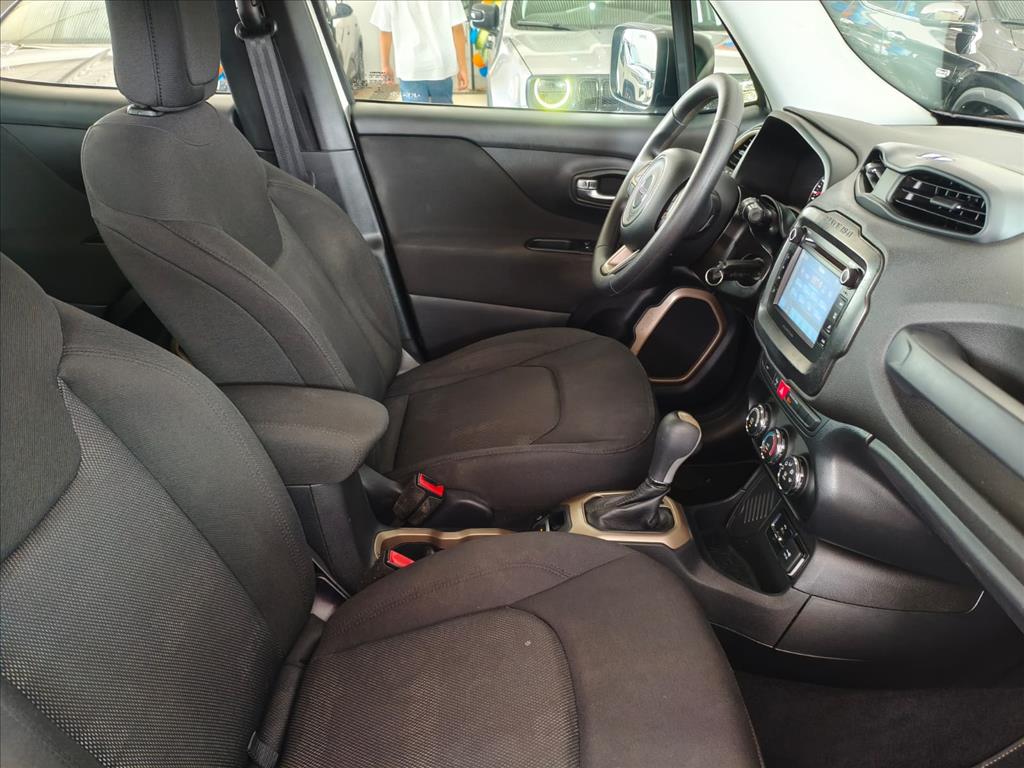 RENEGADE 1.8 16V FLEX SPORT 4P AUTOMÁTICO11