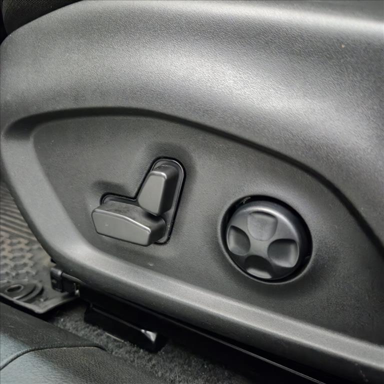 COMMANDER 2.0 TD380 TURBO DIESEL LIMITED AT916