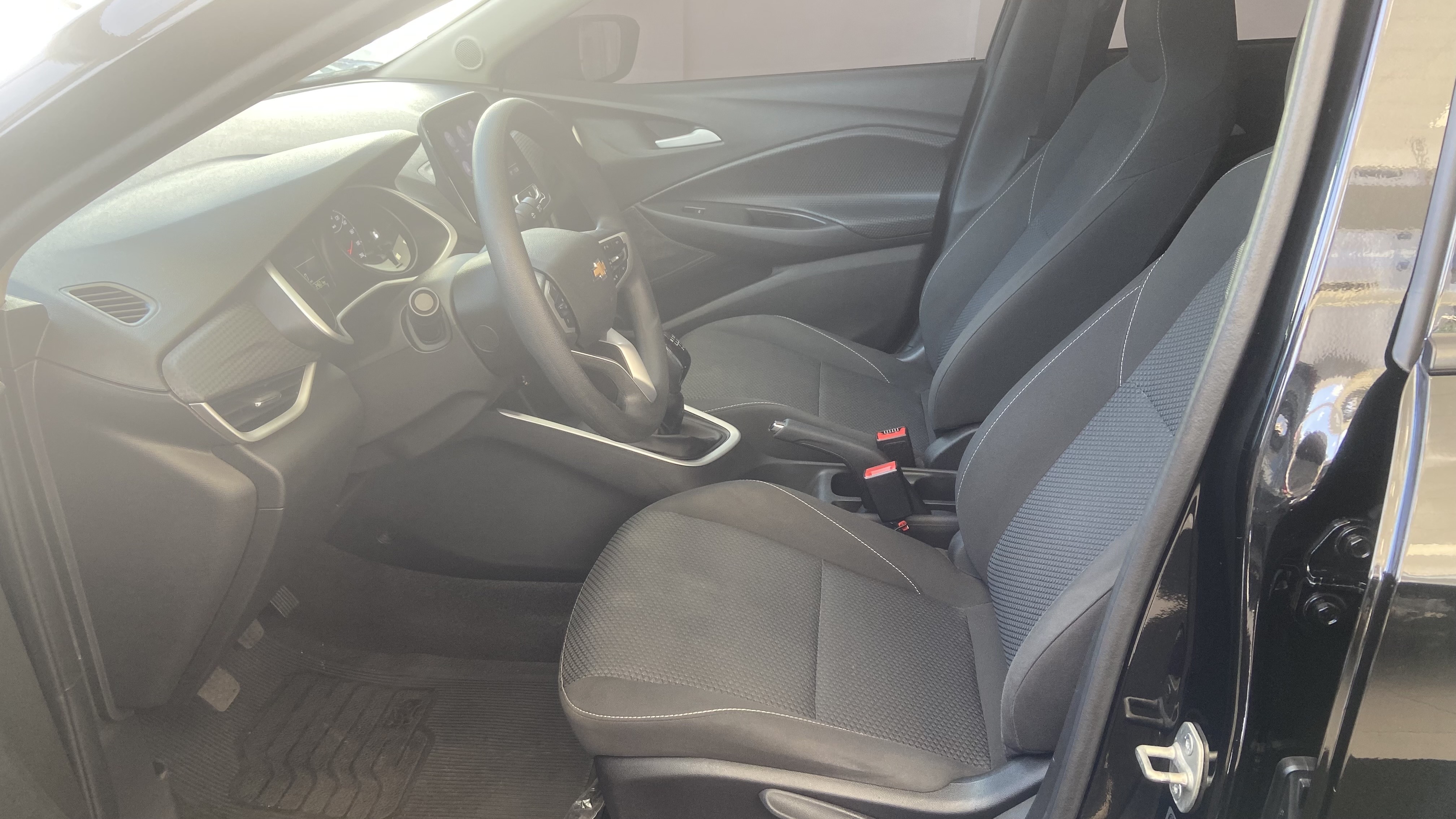GM - Chevrolet-ONIX-1.0 FLEX LT MANUAL