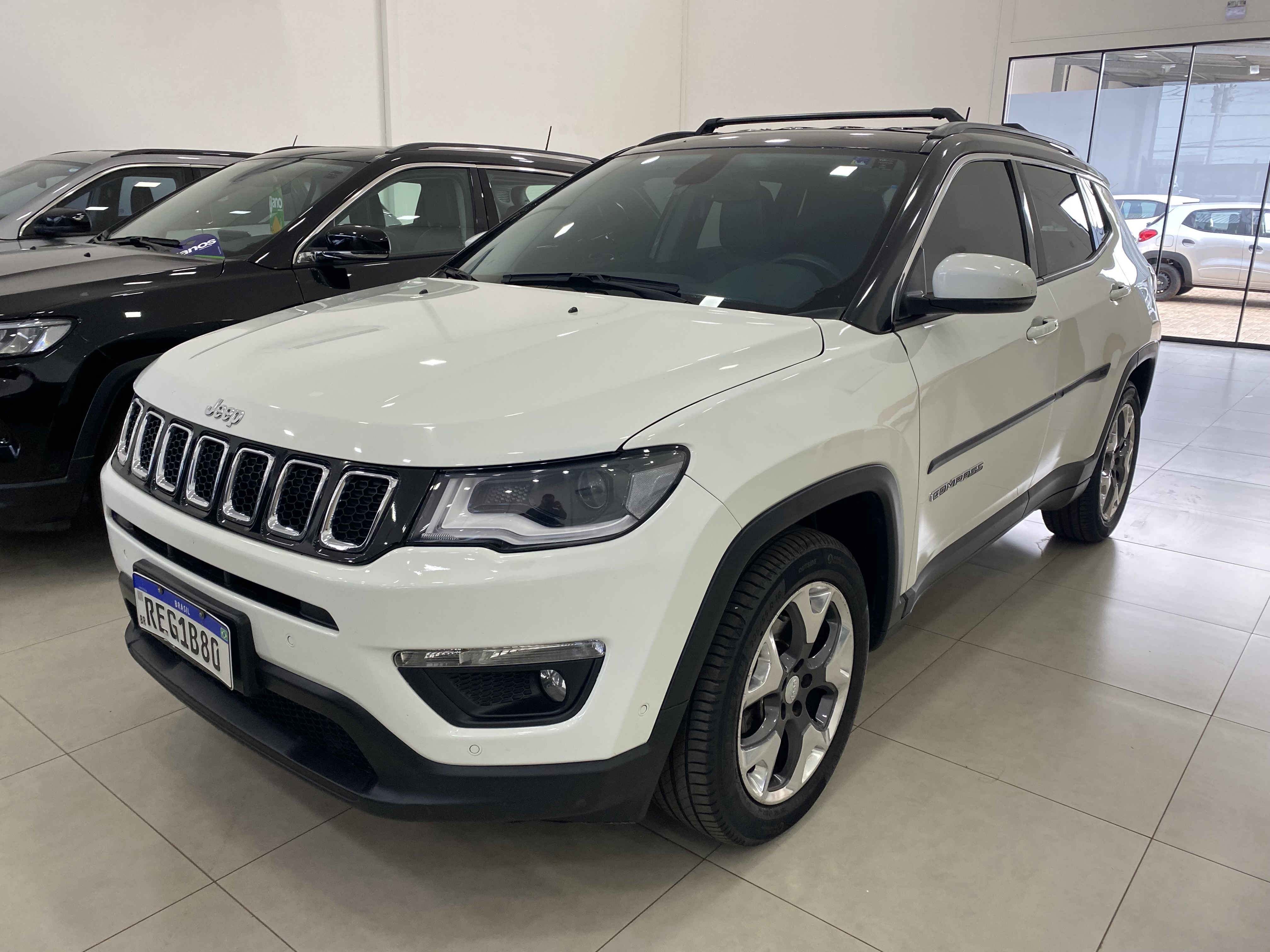 COMPASS 2.0 16V FLEX LONGITUDE AUTOMÁTICO1