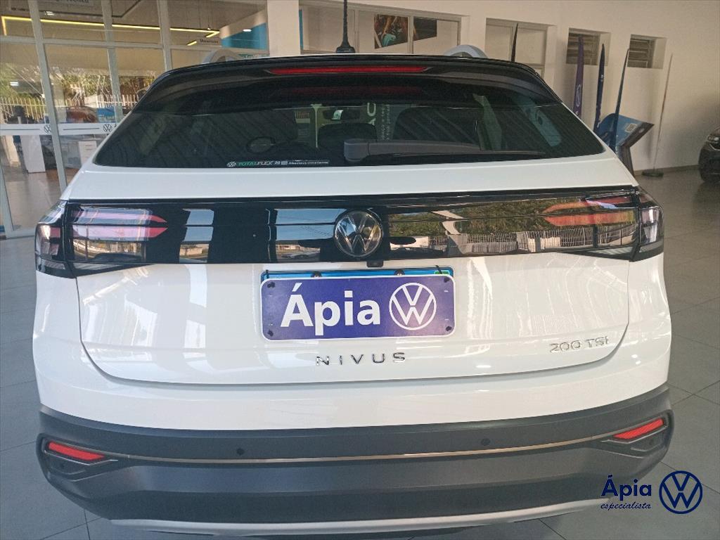 NIVUS 1.0 200 TSI TOTAL FLEX HIGHLINE AUTOMÁTICO4
