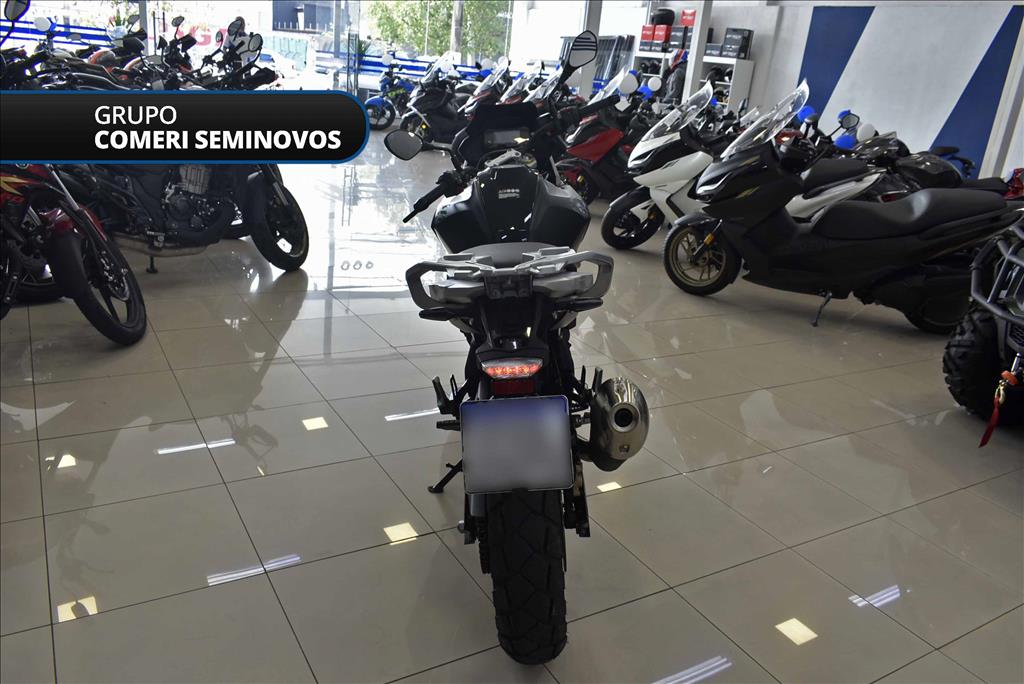 G 310 GS