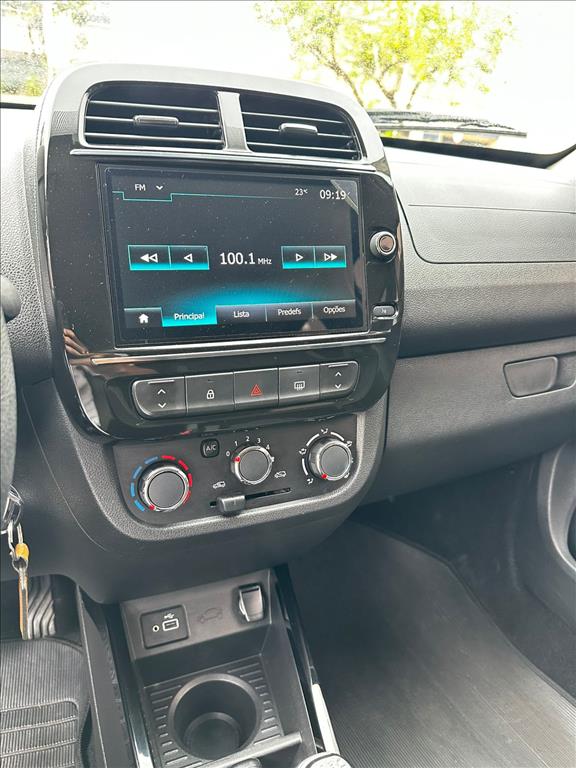 KWID 1.0 12V SCE FLEX OUTSIDER MANUAL12