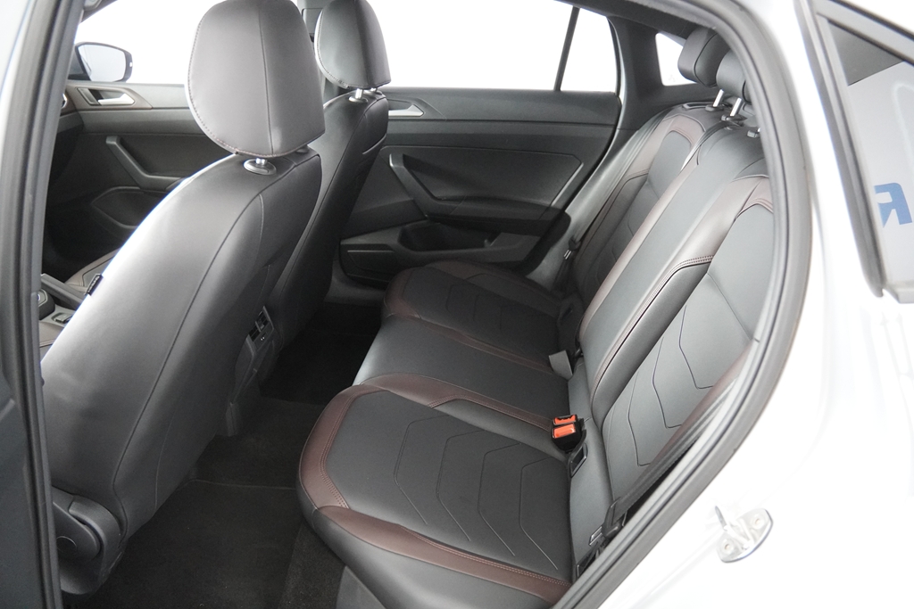 VIRTUS 1.0 200 TSI HIGHLINE AUTOMÁTICO14