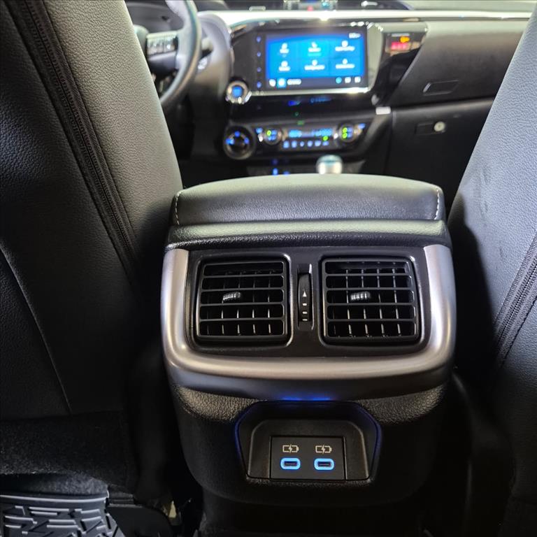 HILUX 2.8 D-4D TURBO DIESEL CD SRV 4X4 AUTOMÁTICO16
