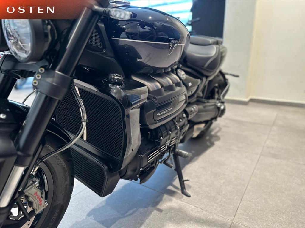 TRIUMPH-ROCKET-III R