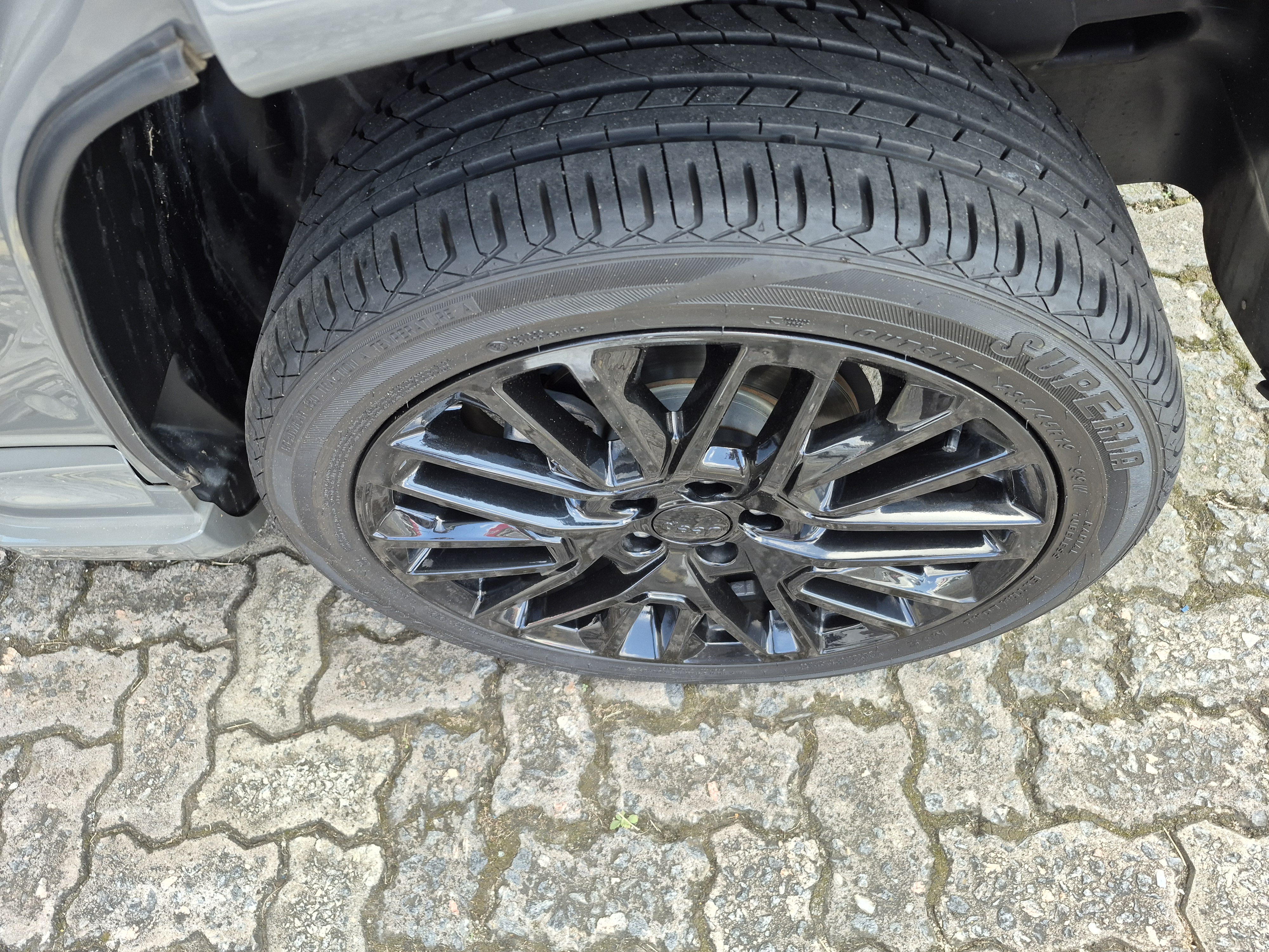 Foto ilustrativa do carro