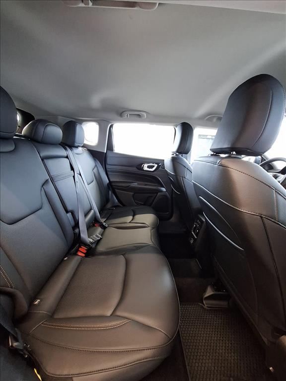 COMPASS 1.3 T270 TURBO FLEX LIMITED AT6 COMPASS 1.3 T270 TURBO FLEX LIMITED AT6