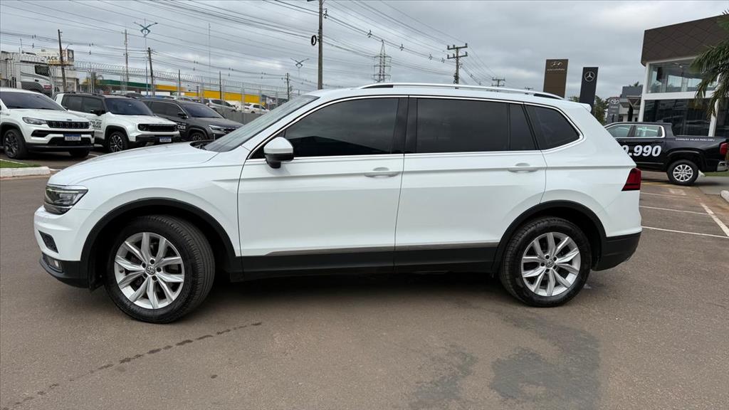 Volkswagen-TIGUAN-1.4 250 TSI TOTAL FLEX ALLSPACE COMFORTLINE TIPTRONIC