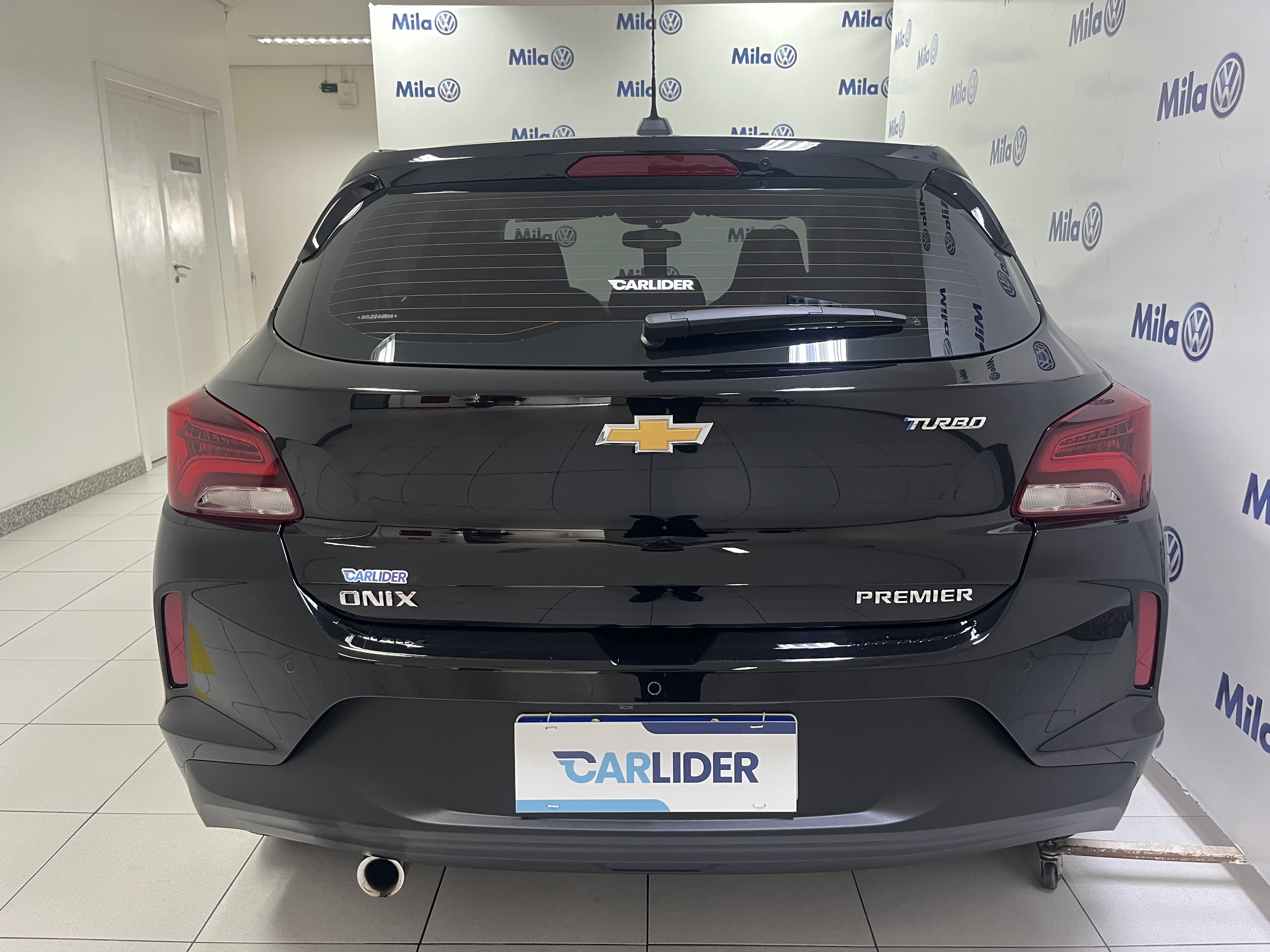 ONIX 1.0 TURBO FLEX PREMIER AUTOMÁTICO3