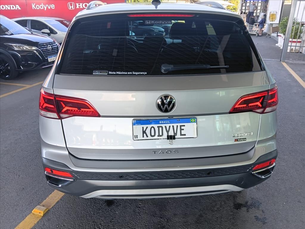 TAOS 1.4 250 TSI TOTAL FLEX HIGHLINE AUTOMÁTICO8