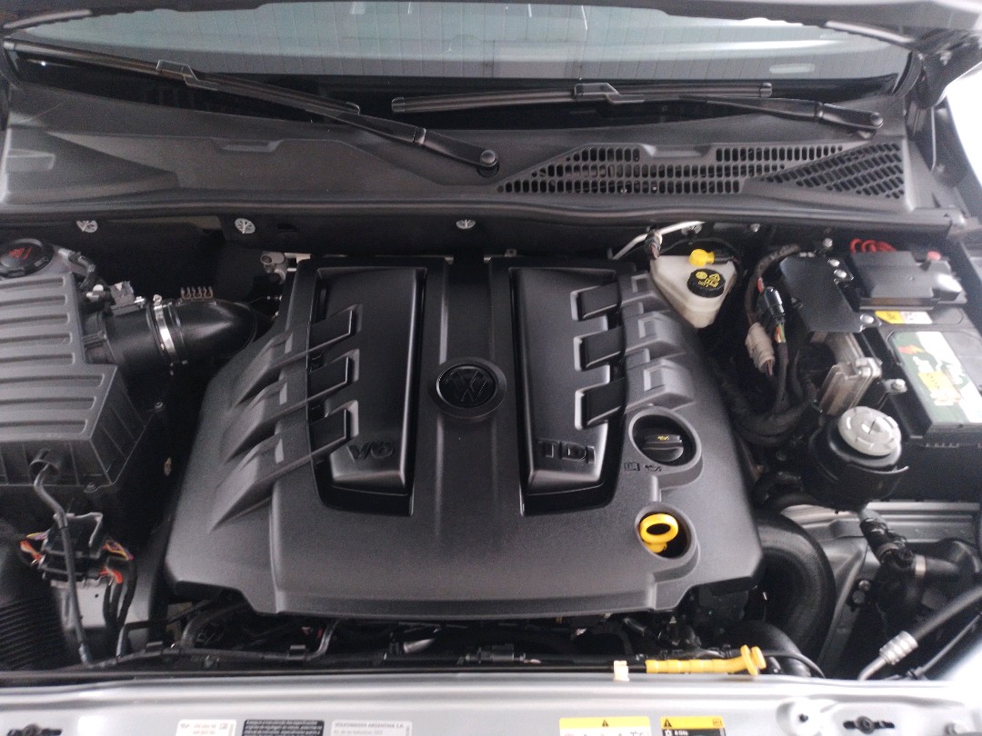 VW - Volkswagen-AMAROK-3.0 V6 TDI DIESEL HIGHLINE CD 4MOTION AUTOMÁTICO