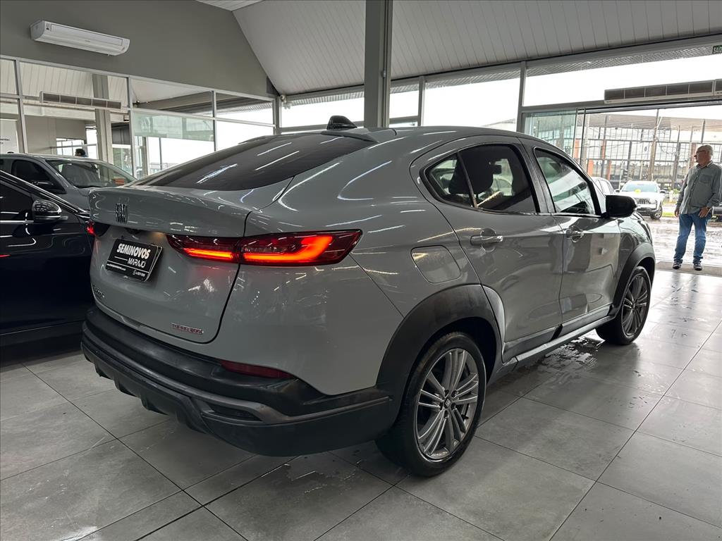 FASTBACK 1.0 TURBO 200 FLEX CVT11