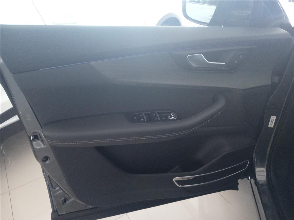 TIGGO 5x 1.5 VVT TURBO iFLEX SPORT CVT5 TIGGO 5x 1.5 VVT TURBO iFLEX SPORT CVT5