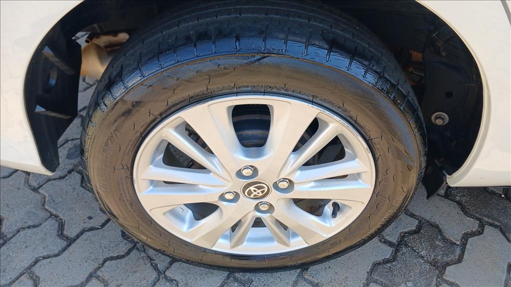 YARIS 1.5 16V FLEX XL MULTIDRIVE13