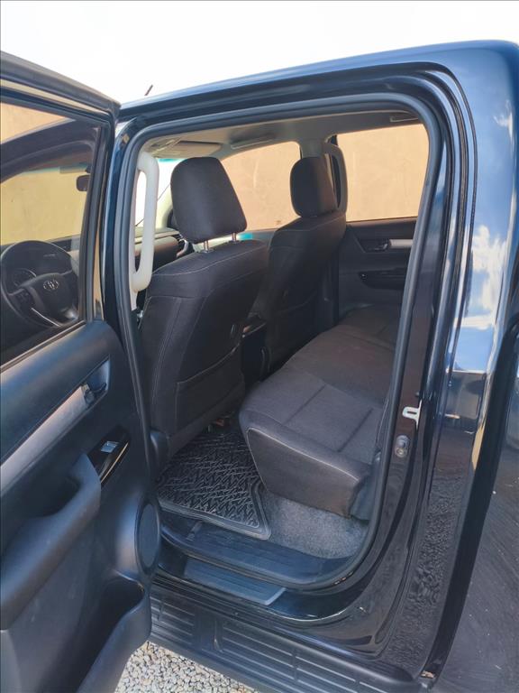 HILUX 2.8 SR 4X4 CD 16V DIESEL 4P AUTOMÁTICO5