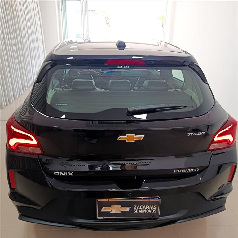 ONIX 1.0 TURBO FLEX PREMIER AUTOMÁTICO3
