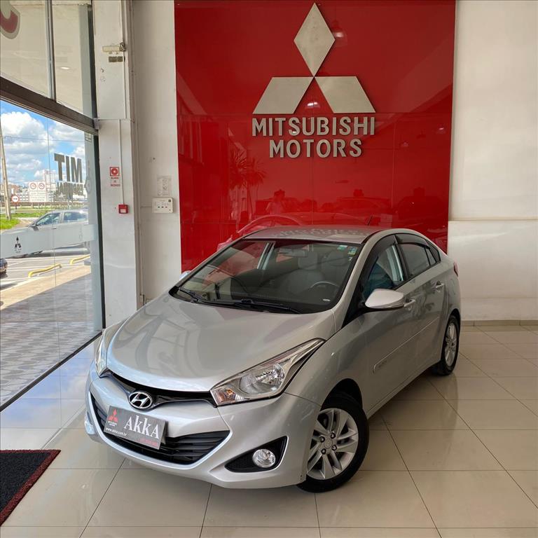 Hyundai-HB20S-1.6 PREMIUM 16V FLEX 4P AUTOMÁTICO